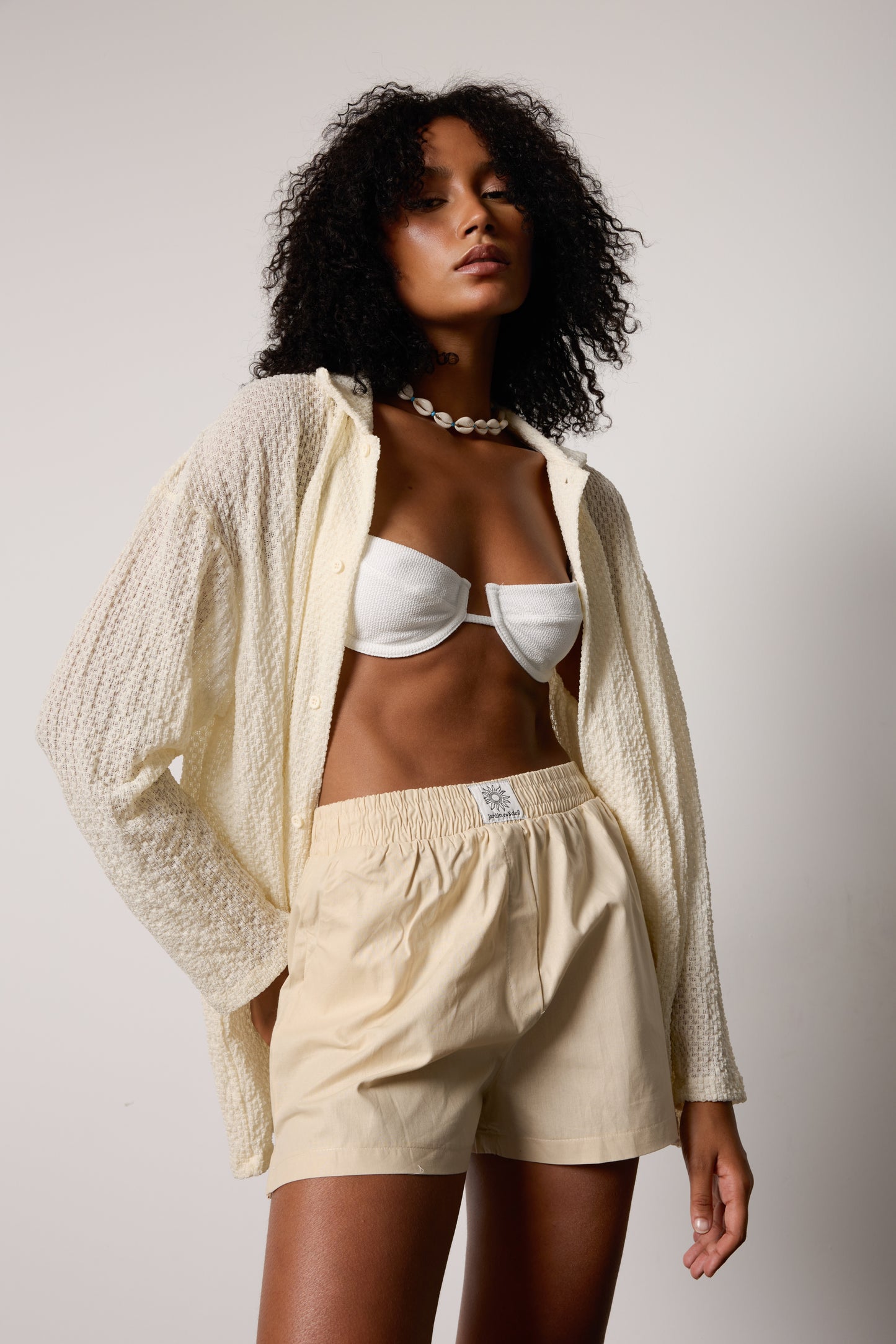 Beige Chérie Shorts